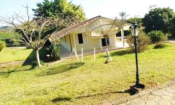 Imagem 3: Chácara à venda na Capela do Alto/SP, terreno plano 2.070m², casa pronta com 3 dormitórios