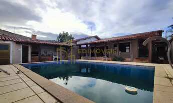 Imagem: Casa Espetacular com Piscina e Varandão