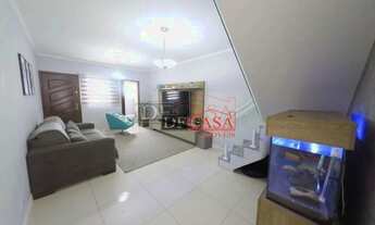 Imagem 4: Sobrado com 3 dormitórios com 3 vagas de garagem e uma suite com sacada a venda no Jd Bras