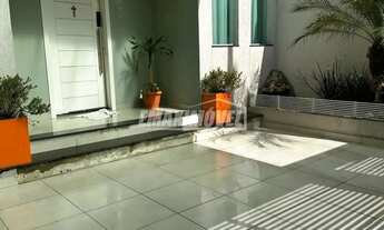 Imagem: Casa Assobradada 3 Dormitórios com 1 suíte