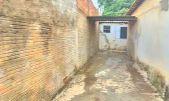 Imagem 2: Vende uma casa no bairro vila Toninho