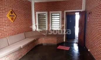 Imagem 7: Casa para alugar com Jd Pacaembu, 3 quartos, área gourmet e salão anexo