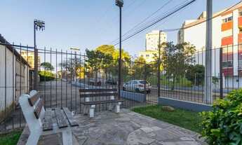 Imagem 3: Porto Alegre - Apartamento Padrão - Vila Ipiranga