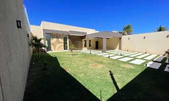 Imagem 4: Casa de Alto Padrão com 3 Suítes, Garagem 6 Carros, Piscina e Área Gourmet - Rita Vieira