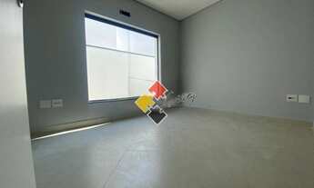 Imagem 2: Linda comercial em frente a Lagoa do Taquaral