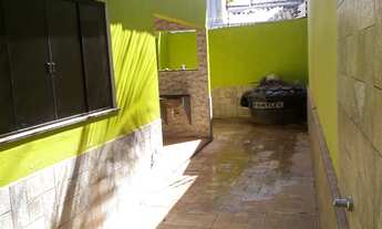 Imagem 3: Aluga-se casa grande/2 Quartos, Suíte