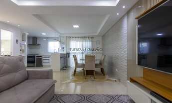 Imagem 5: Sobrado em condomínio fechado, com 3 quartos sendo 1 suíte, amplo terraço, 2 vagas de gara