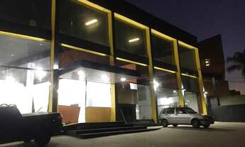 Imagem: Lindo Galpão/Prédio comercial de esquina