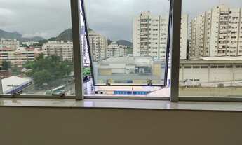 Imagem 3: Excelente apartamento de quarto e sala, com suíte e lavabo