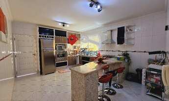 Imagem 7: Casa Mobiliada para Venda em São Paulo, Vila Ema, 3 dormitórios, 1 suíte, 3 banheiros, 2 v