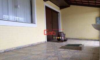 Imagem 3: Triplex Independente com 5 dormitórios à venda, 266 m² por R$ 690.000 - Braga - Cabo Frio