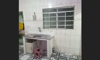 Imagem 2: Casa térrea bem conservada, ótima localização