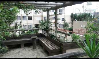 Imagem 7: PORTO ALEGRE - Apartamento Padrão - Partenon