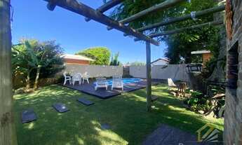 Imagem 2: Casa e Sobrado de 4 dormitórios à Venda - Xangri-lá