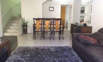 Imagem 2: Lindo Sobrado 100% Reformado, com quintal na frente, churrasqueira, duas vagas de garagem