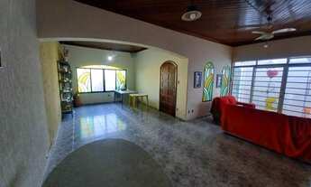 Imagem: EXCELENTE CASA, 4 DORMITÓRIOS, 1 SUÍTE