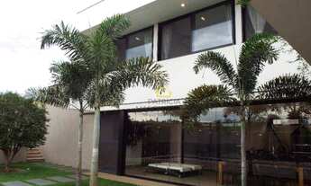 Imagem 5: Lindo sobrado com 4 suítes em terreno de 1000 m2 no condomínio Saint Patrick