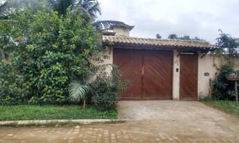 Imagem 3: Casa para venda possui 320 metros quadrados com 6 quartos