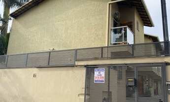 Imagem 1: Casa para venda, 3 quartos sendo 1 suíte e 2 vagas de garagem coberta, no bairro Xangri-Lá