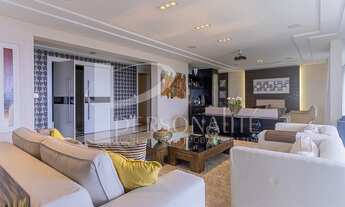 Imagem 6: Belíssimo Apartamento de alto padrão à Venda, em um dos condomínios mais cobiçados da regi