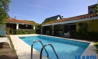 Imagem 2: CASA EM CONDOMÍNIO - ALPHAVILLE - SP