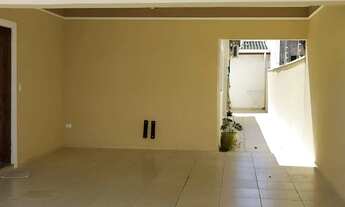 Imagem 2: Casa Térrea com 3 Dormitórios, sendo 1 Suíte, Amplo Quintal