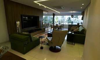 Imagem 5: Vendo 4qtos 3 suítes <br>Padrão Rio Ave <br>Finamente decorado