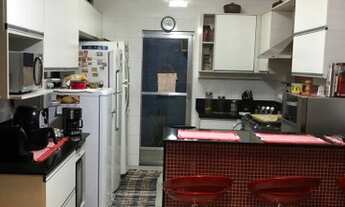 Imagem 7: Casa para venda possui 200 metros quadrados com 5 quartos em Pavuna - Rio de Janeiro - RJ