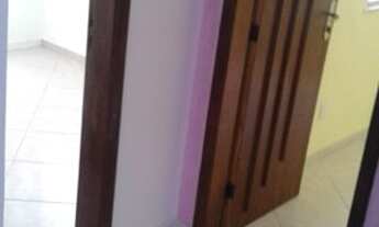 Imagem 3: ALUGO 2/4 COM DEPENDENCIA COMPLETA NO COSTA AZUL