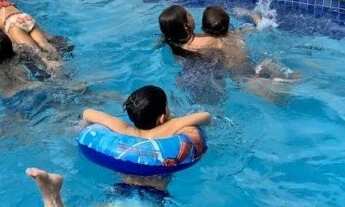 Imagem: Área de festa com piscina aquecida e casa