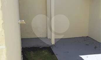 Imagem 7: Casa Térrea em Vila Fechada