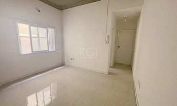 Imagem 3: 2 DORMITÓRIOS COM PÁTIO TODO REFORMADO