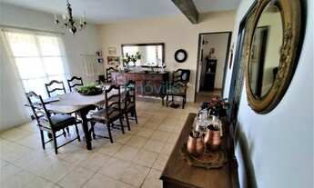 Imagem 1: Sobrado à venda - 7 dorms - 1000 m² - Monte Belo - Taubaté/SP