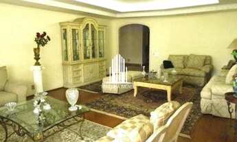 Imagem 2: Apartamento na Santa Cecilia de 5 dormitórios (2 suítes), varanda e 4 vagas de garagem