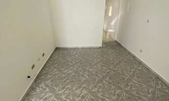 Imagem 3: Casa com quintal, tem 50 metros quadrados com 1 quartos em Parque Ipê - São Paulo