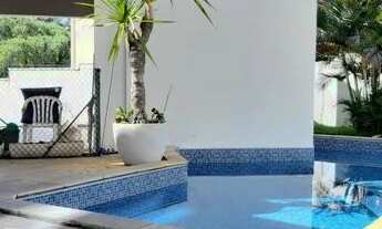 Imagem 3: Casa de condomínio térrea para aluguel e venda tem 260 metros quadrados com 3 quartos