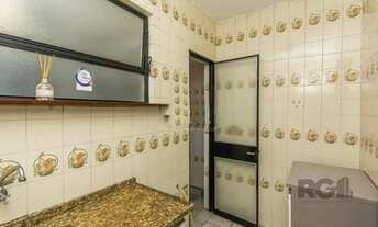 Imagem 7: PORTO ALEGRE - Apartamento Padrão - Partenon