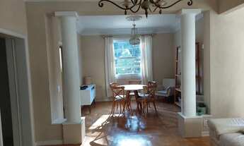 Imagem 5: Apto Centro, reformado, frente Museu Imperial, local nobre, Prédio diferenciado - Petrópo