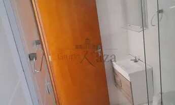 Imagem 2: Casa de condomínio para aluguel possui 139 metros quadrados com 2 quartos