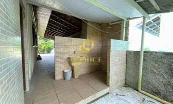 Imagem 7: Ótima Casa com 3 Quartos sendo 1 Suíte e Terreno inteiro à 700mts do Mar - Barra do Saí