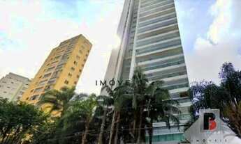 Imagem: Apartamento de alto padrão em frente ao