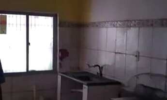 Imagem 5: Prédio comercial na Pedreira próximo a Pedro Miranda