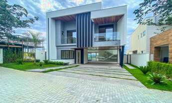 Imagem 2: Casa de condomínio sobrado para venda possui 470 metros quadrados com 5 quartos