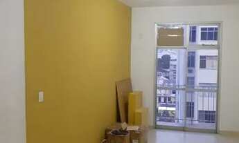 Imagem 2: Apartamento 2 quartos, varanda, copa-cozinha, dependencia completa, 76 m2