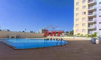 Imagem 2: ++++ Bom Clima (GUARULHOS) Apartamento 2 Dormitórios com Suite e Armários - VARANDA - a