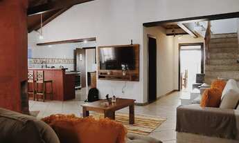 Imagem 6: Casa com Piscina e pé na areia em passo de torres