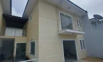 Imagem: Casa Duplex de 4/4, sendo 1 suíte com closet