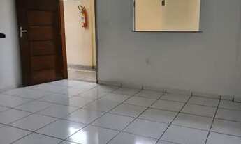 Imagem 7: Aluga-se apartamento 02 quartos com garagem