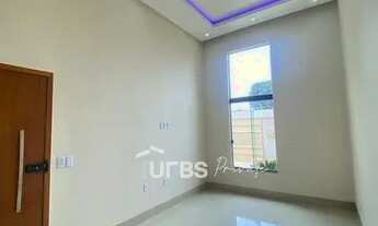 Imagem 2: Casa de Rua - Casa 3 quartos, sendo 2 suítes