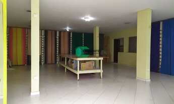 Imagem 7: Salão próximo à ABC Rádio Táxi e fácil acesso à Avenida Pereira Barreto